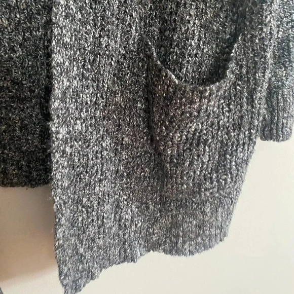 American Eagle Cardigan - Picture 4 of 12